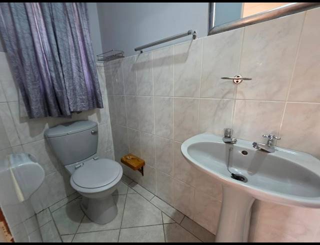3 BEDROOM SIMPLEX FOR SALE IN MALVERN